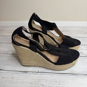 Moda Spana Black Woven Wedges